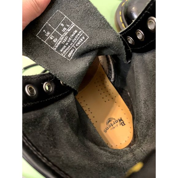 Dr. Martens 1460 Women's Black Smooth Leather Lace Up Boots Size US 9/ EU 41 - Picture 5 of 11